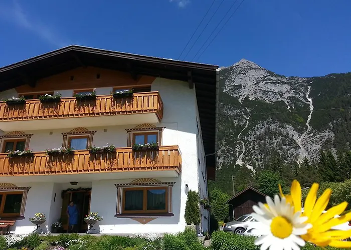 Birkenhof ליוטאש